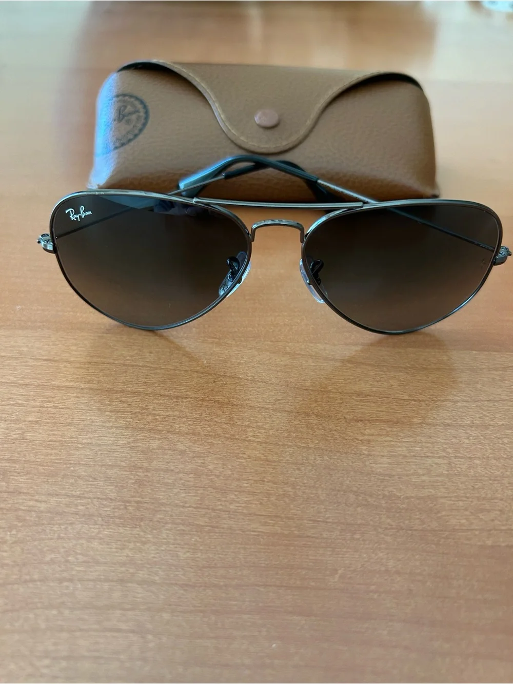 Ray-Ban Large Metal Aviator Gradient
